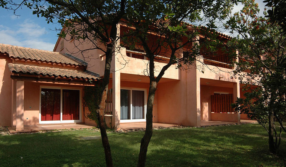 Complesso Residenziale Marina Di Pinarello Aparthotel Pinarellu  Exterior photo