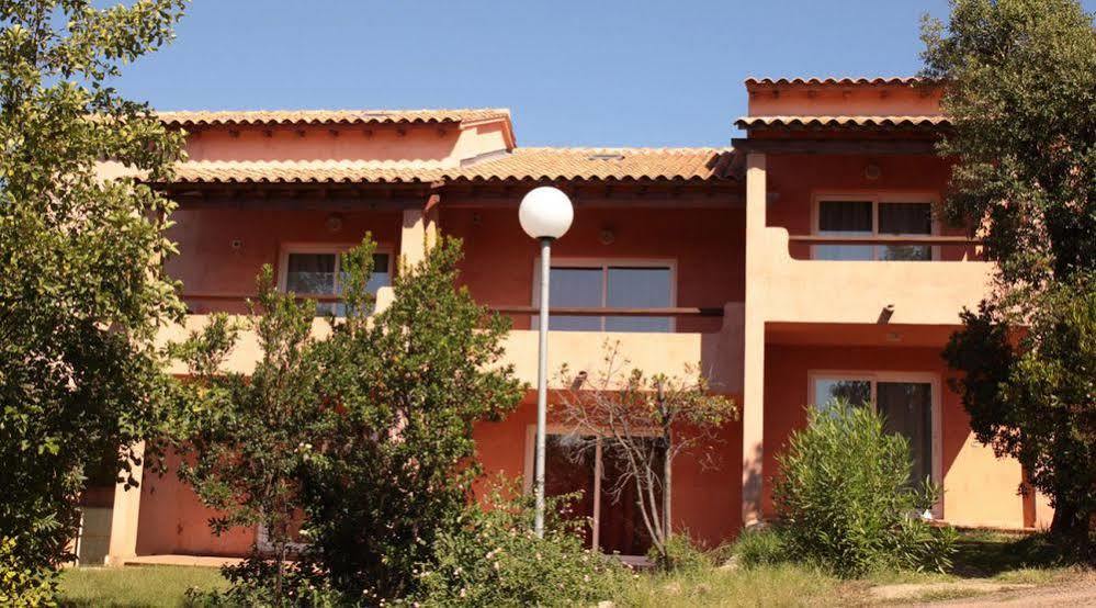 Complesso Residenziale Marina Di Pinarello Aparthotel Pinarellu  Exterior photo